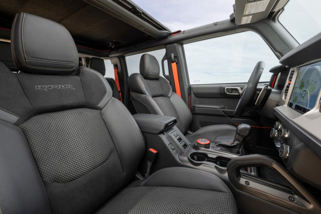 Ford Bronco Raptor, Interior